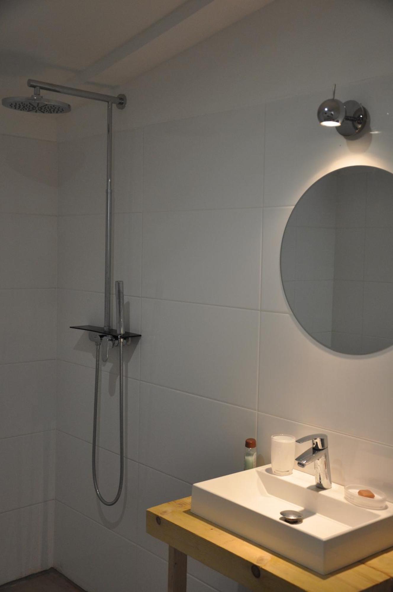 Du Cote De Chez Soi Hotell La Ciotat Rom bilde