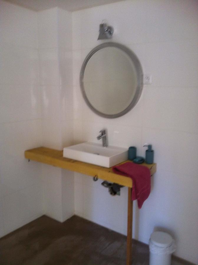 Du Cote De Chez Soi Hotell La Ciotat Rom bilde