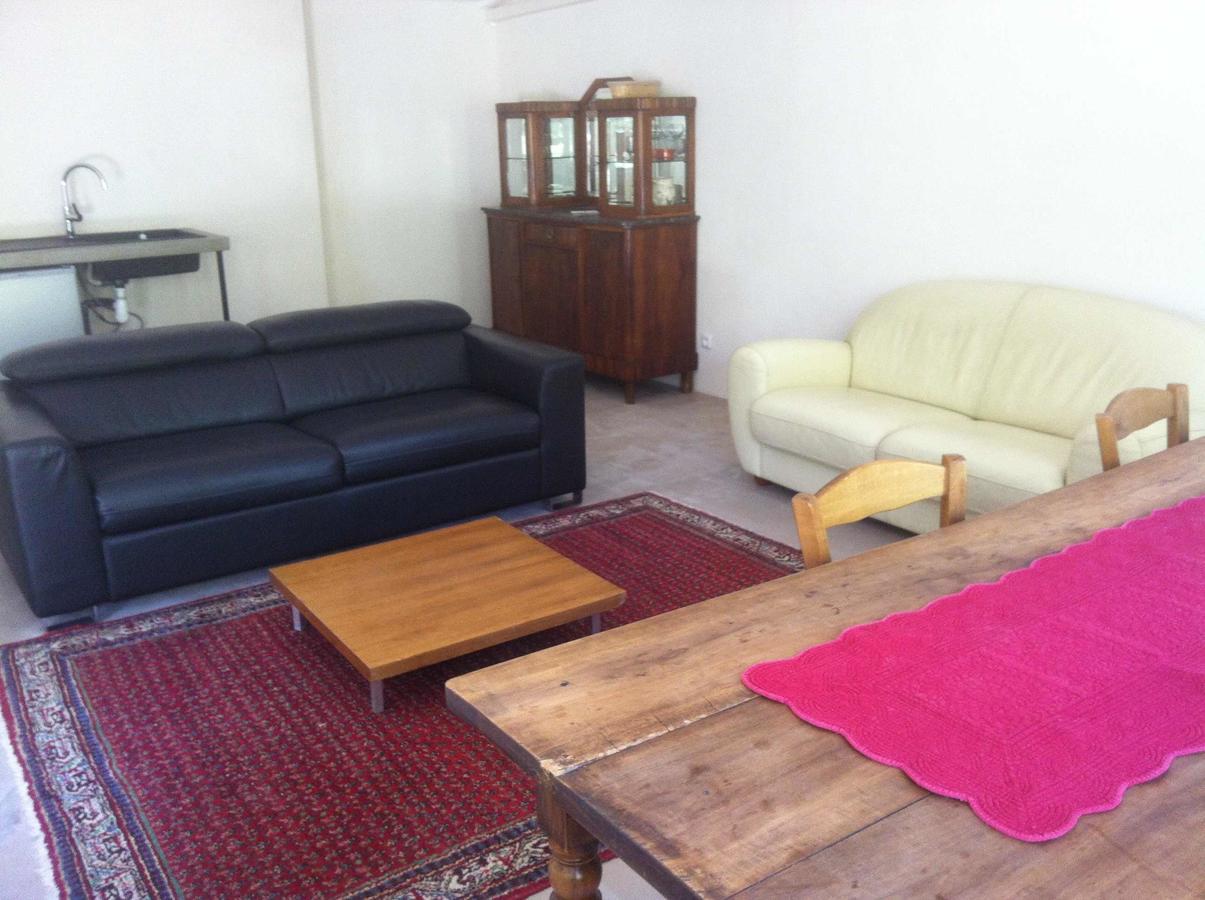 Du Cote De Chez Soi Hotell La Ciotat Rom bilde